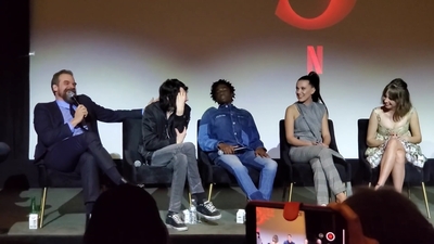 2020-01-11_-_Stranger_Things_Season_3_Q_and_A_mp41522.jpg