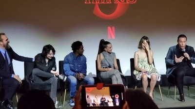 2020-01-11_-_Stranger_Things_Season_3_Q_and_A_mp41796.jpg