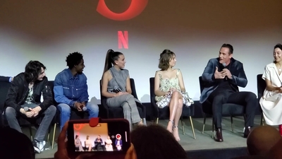 2020-01-11_-_Stranger_Things_Season_3_Q_and_A_mp41853.jpg