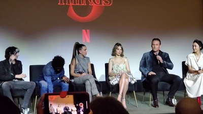 2020-01-11_-_Stranger_Things_Season_3_Q_and_A_mp41862.jpg