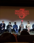 Filename=2020-01-11_-_Stranger_Things_Season_3_Q_and_A_mp40203.jpg
Filesize=567KiB
Dimensions=1920x1080
Date added=Dec 29, 2022 2020-01-11_-_Stranger_Things_Season_3_Q_and_A_mp40203.jpg