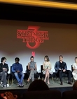 Filename=2020-01-11_-_Stranger_Things_Season_3_Q_and_A_mp40208.jpg
Filesize=641KiB
Dimensions=1920x1080
Date added=Dec 29, 2022 2020-01-11_-_Stranger_Things_Season_3_Q_and_A_mp40208.jpg
