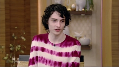 2020-01-15_-_LIVEKellyandRyan_1_mp40014.jpg