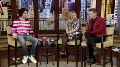 2020-01-15_-_LIVEKellyandRyan_2_mp40049.jpg