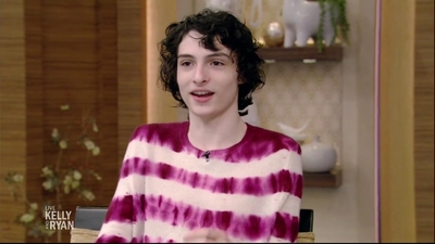 2020-01-15_-_LIVEKellyandRyan_2_mp40099.jpg