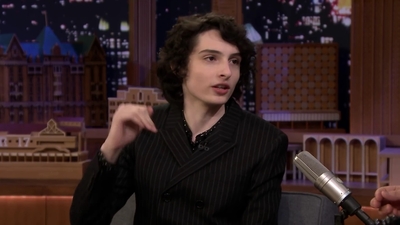 2020-01-17_-_The_Tonight_Show_Starring_Jimmy_Fallon_mp40510.jpg