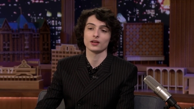 2020-01-17_-_The_Tonight_Show_Starring_Jimmy_Fallon_mp40610.jpg