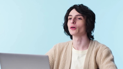 2020-01-22_-_GQ_-_Finn_Wolfhard_Replies_to_Fans_on_the_Internet_mp41294.jpg