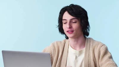 2020-01-22_-_GQ_-_Finn_Wolfhard_Replies_to_Fans_on_the_Internet_mp41386.jpg