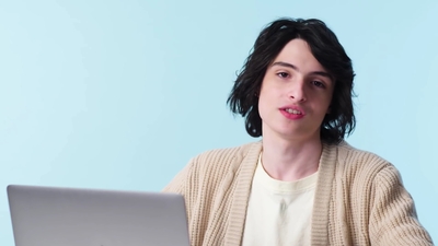 2020-01-22_-_GQ_-_Finn_Wolfhard_Replies_to_Fans_on_the_Internet_mp41398.jpg
