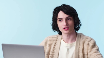 2020-01-22_-_GQ_-_Finn_Wolfhard_Replies_to_Fans_on_the_Internet_mp41403.jpg