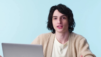 2020-01-22_-_GQ_-_Finn_Wolfhard_Replies_to_Fans_on_the_Internet_mp41622.jpg