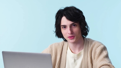 2020-01-22_-_GQ_-_Finn_Wolfhard_Replies_to_Fans_on_the_Internet_mp41660.jpg