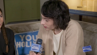 2020-01-24_-_Young_Hollywood_-_The_Turning_Interview_mp41999.jpg