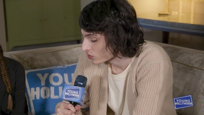 2020-01-24_-_Young_Hollywood_-_The_Turning_Interview_mp42004.jpg
