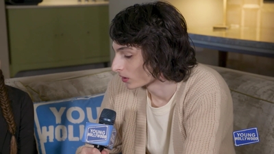 2020-01-24_-_Young_Hollywood_-_The_Turning_Interview_mp42009.jpg