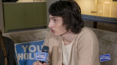 2020-01-24_-_Young_Hollywood_-_The_Turning_Interview_mp42011.jpg