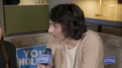 2020-01-24_-_Young_Hollywood_-_The_Turning_Interview_mp42015.jpg