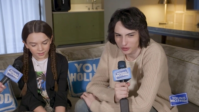 2020-01-24_-_Young_Hollywood_-_The_Turning_Interview_mp42038.jpg