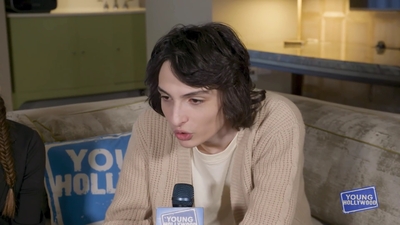 2020-01-24_-_Young_Hollywood_-_The_Turning_Interview_mp42106.jpg