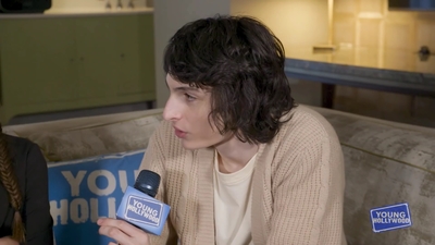 2020-01-24_-_Young_Hollywood_-_The_Turning_Interview_mp42246.jpg
