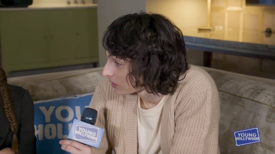 2020-01-24_-_Young_Hollywood_-_The_Turning_Interview_mp42255.jpg