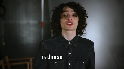2020-03-13_-_Red_Nose_Day_USA_-_Look_BTS_of_The_Upside_Down_mp43800.jpg