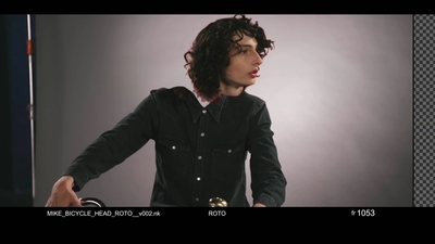 2020-03-13_-_Red_Nose_Day_USA_-_Look_BTS_of_The_Upside_Down_mp43979.jpg