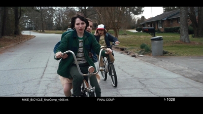 2020-03-13_-_Red_Nose_Day_USA_-_Look_BTS_of_The_Upside_Down_mp43989.jpg
