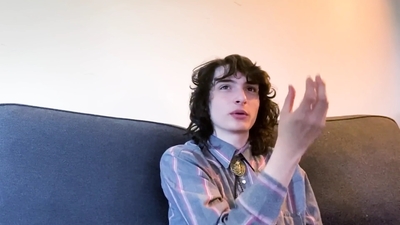 2020-05-19_-_GQ_-_10_Things_Finn_Wolfhard_Cant_Live_Without_mp42680.jpg