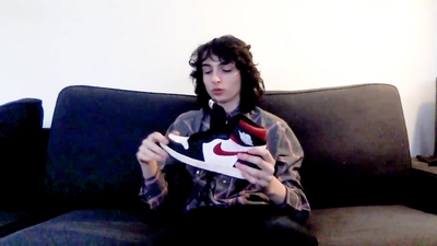 2020-05-19_-_GQ_-_10_Things_Finn_Wolfhard_Cant_Live_Without_mp42707.jpg