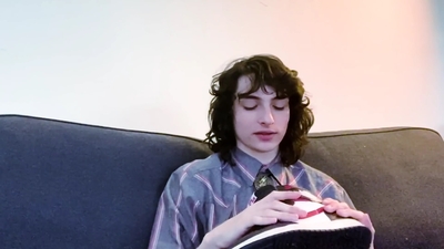 2020-05-19_-_GQ_-_10_Things_Finn_Wolfhard_Cant_Live_Without_mp42708.jpg