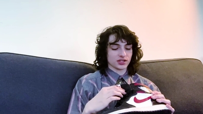 2020-05-19_-_GQ_-_10_Things_Finn_Wolfhard_Cant_Live_Without_mp42709.jpg