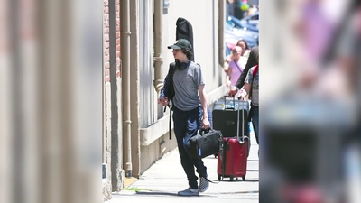 2020-05-19_-_GQ_-_10_Things_Finn_Wolfhard_Cant_Live_Without_mp42717.jpg
