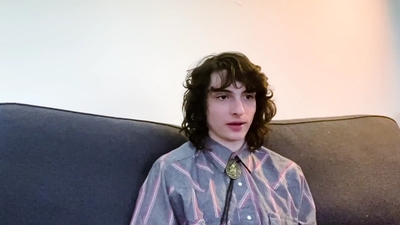 2020-05-19_-_GQ_-_10_Things_Finn_Wolfhard_Cant_Live_Without_mp42742.jpg