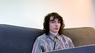 2020-05-19_-_GQ_-_10_Things_Finn_Wolfhard_Cant_Live_Without_mp42748.jpg