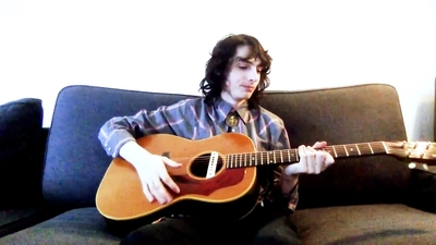 2020-05-19_-_GQ_-_10_Things_Finn_Wolfhard_Cant_Live_Without_mp42854.jpg