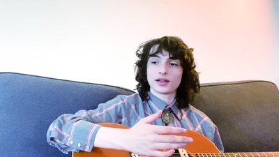 2020-05-19_-_GQ_-_10_Things_Finn_Wolfhard_Cant_Live_Without_mp42875.jpg