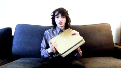 2020-05-19_-_GQ_-_10_Things_Finn_Wolfhard_Cant_Live_Without_mp42992.jpg