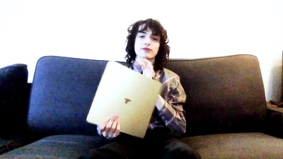 2020-05-19_-_GQ_-_10_Things_Finn_Wolfhard_Cant_Live_Without_mp42993.jpg