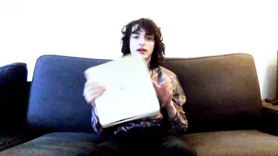 2020-05-19_-_GQ_-_10_Things_Finn_Wolfhard_Cant_Live_Without_mp42994.jpg