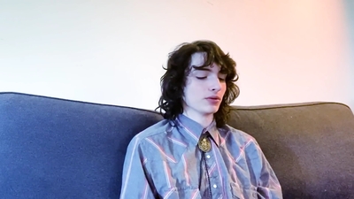 2020-05-19_-_GQ_-_10_Things_Finn_Wolfhard_Cant_Live_Without_mp43018.jpg