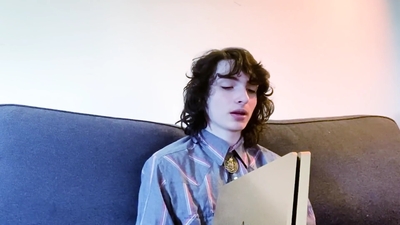 2020-05-19_-_GQ_-_10_Things_Finn_Wolfhard_Cant_Live_Without_mp43023.jpg