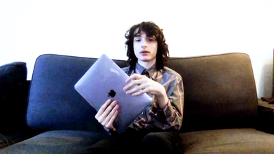 2020-05-19_-_GQ_-_10_Things_Finn_Wolfhard_Cant_Live_Without_mp43043.jpg