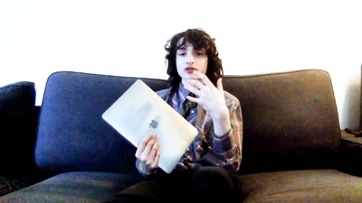 2020-05-19_-_GQ_-_10_Things_Finn_Wolfhard_Cant_Live_Without_mp43044.jpg