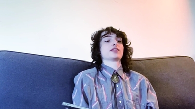 2020-05-19_-_GQ_-_10_Things_Finn_Wolfhard_Cant_Live_Without_mp43051.jpg
