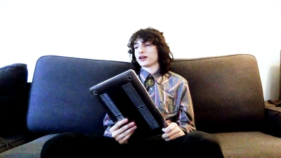 2020-05-19_-_GQ_-_10_Things_Finn_Wolfhard_Cant_Live_Without_mp43058.jpg