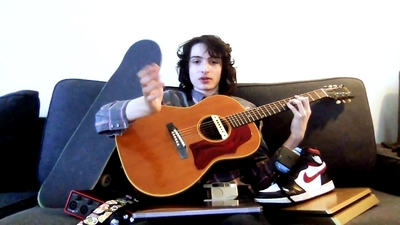 2020-05-19_-_GQ_-_10_Things_Finn_Wolfhard_Cant_Live_Without_mp43088.jpg