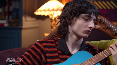 2020-11-01_-_Meet_Finn_Wolfhard_on_Fanmio_mp44564.jpg