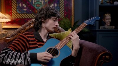 2020-11-01_-_Meet_Finn_Wolfhard_on_Fanmio_mp44572.jpg